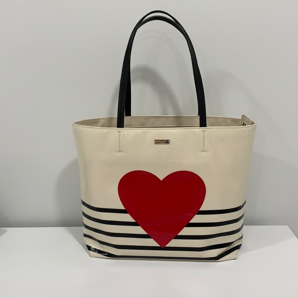 EUC Kate Spade Yours Truly Heart Stripe Tote